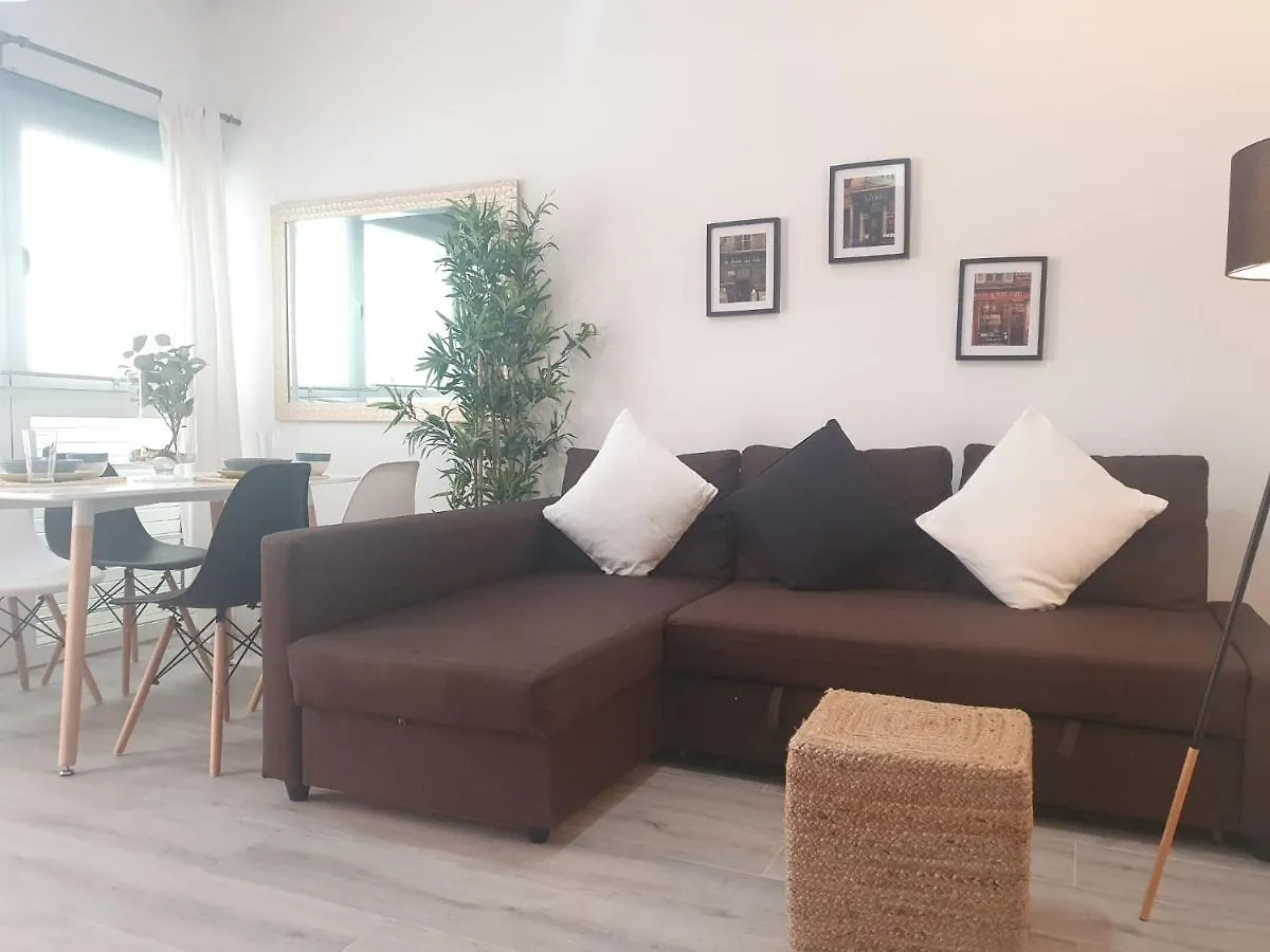 Apartamentos Alamos Malaga Apartment